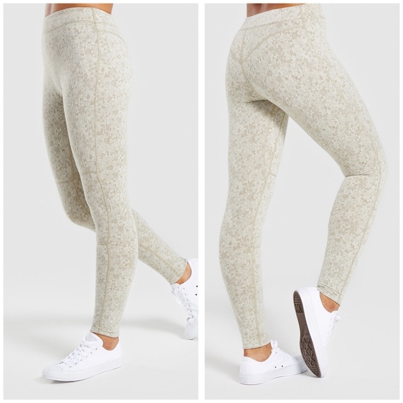 Gymshark Pants - NWOT Gymshark Fleur Textured Leggings In Washed Khaki Marl